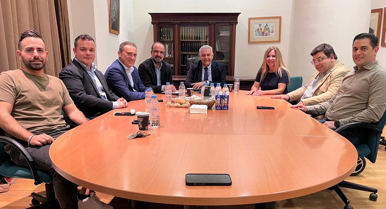 photo sunantisi oeetak epimelitiro irakleiou
